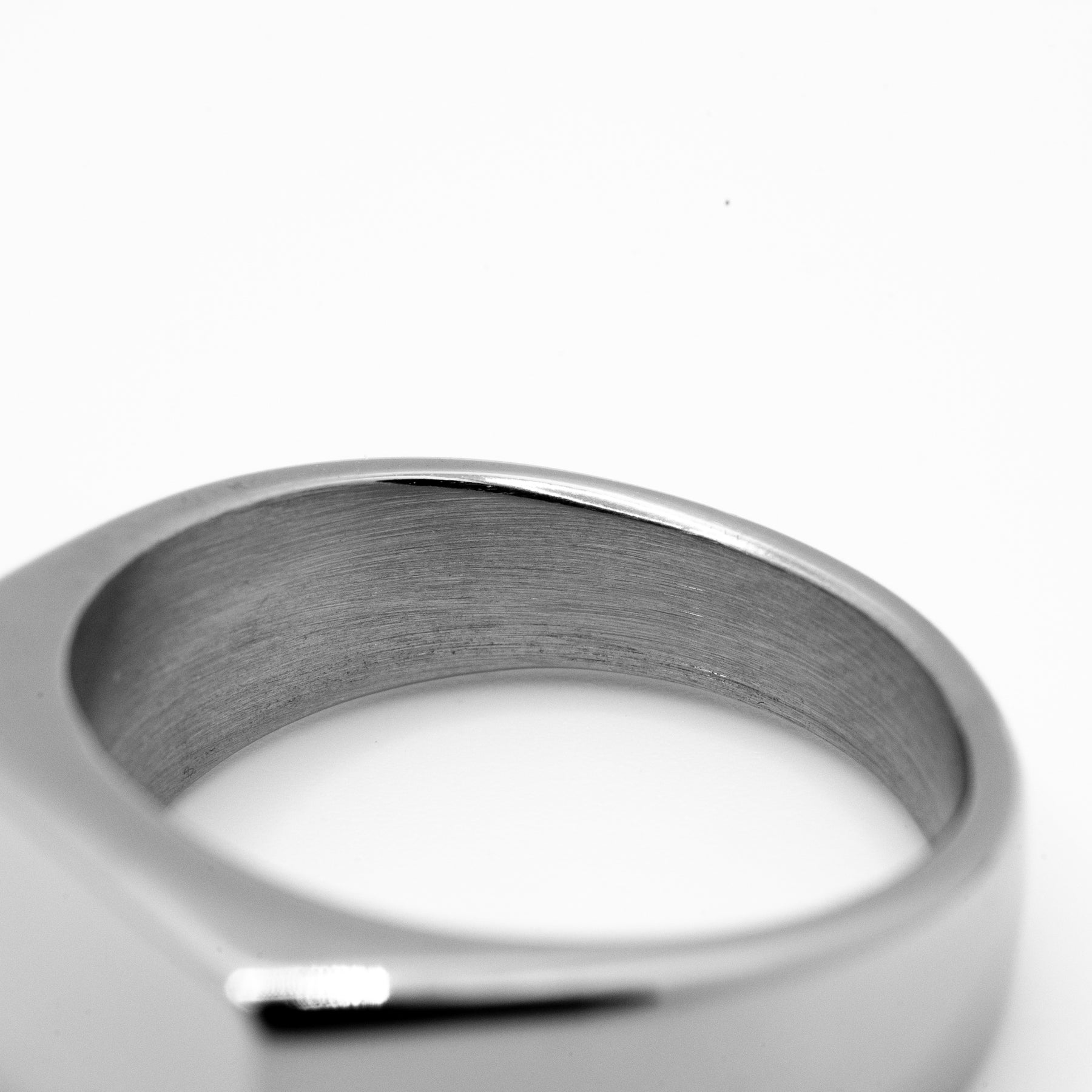 Heritage - Firkantet Ring Stål